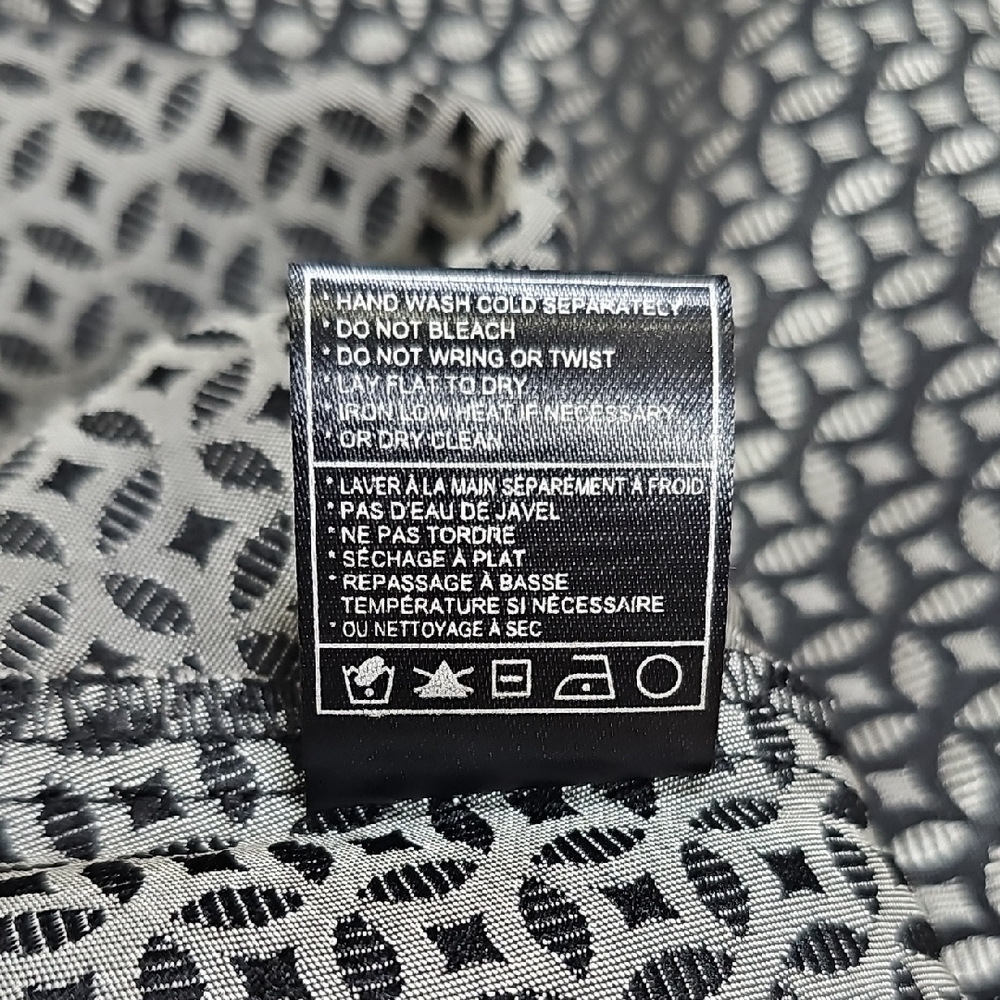 BB Dakota Monochrome Patterned Dress - Picture 11 of 15